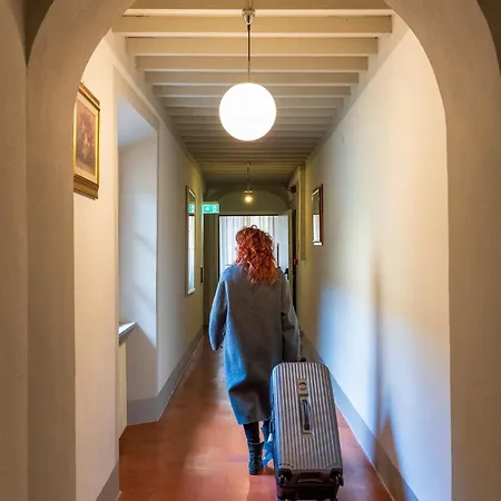 Miravalle Отель